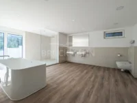mit Platz für eine Sauna