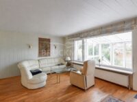 helles Wohnzimmer (EG)