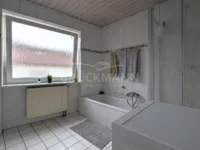 Tageslicht-Badezimmer