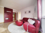 Wohnzimmer - Lichtdurchflutete Maisonette-Wohnung mit Sonnenterrasse & viel Platz für Ihre Familie!