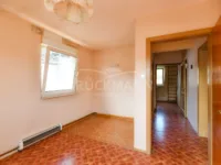 Zimmer 3 / Küche 2 (OG)