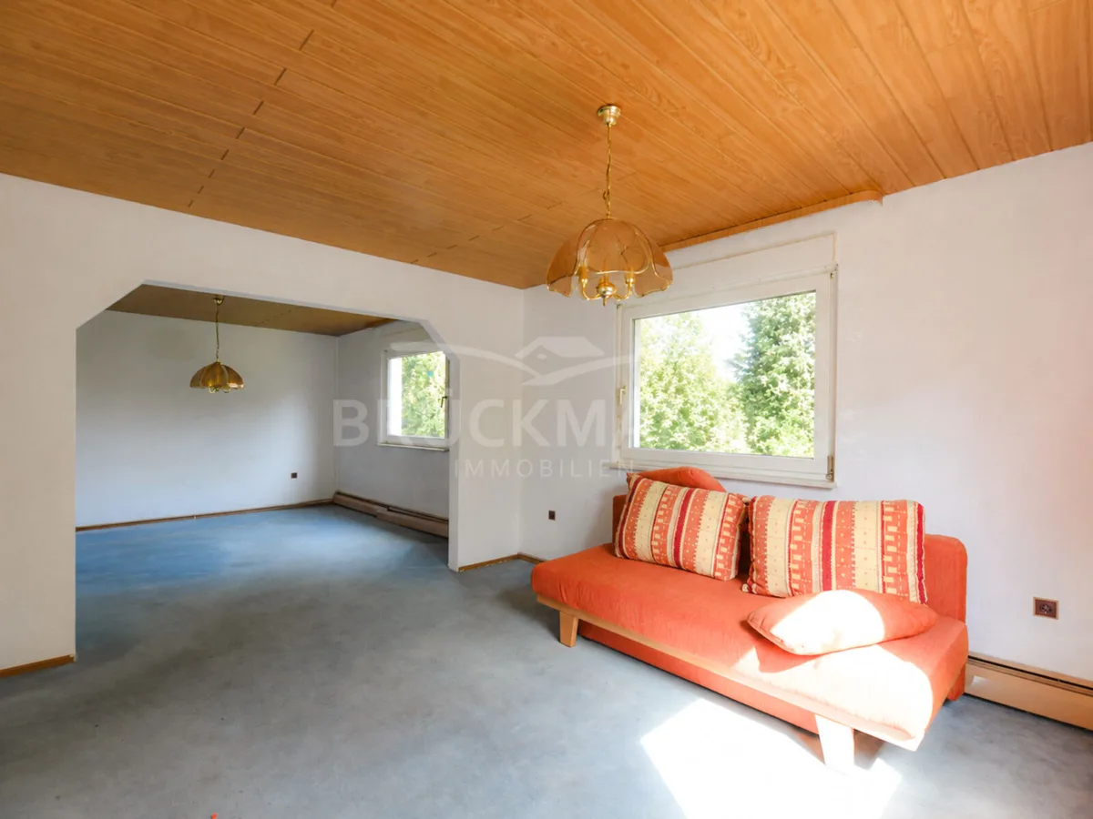 Wohnzimmer (EG)