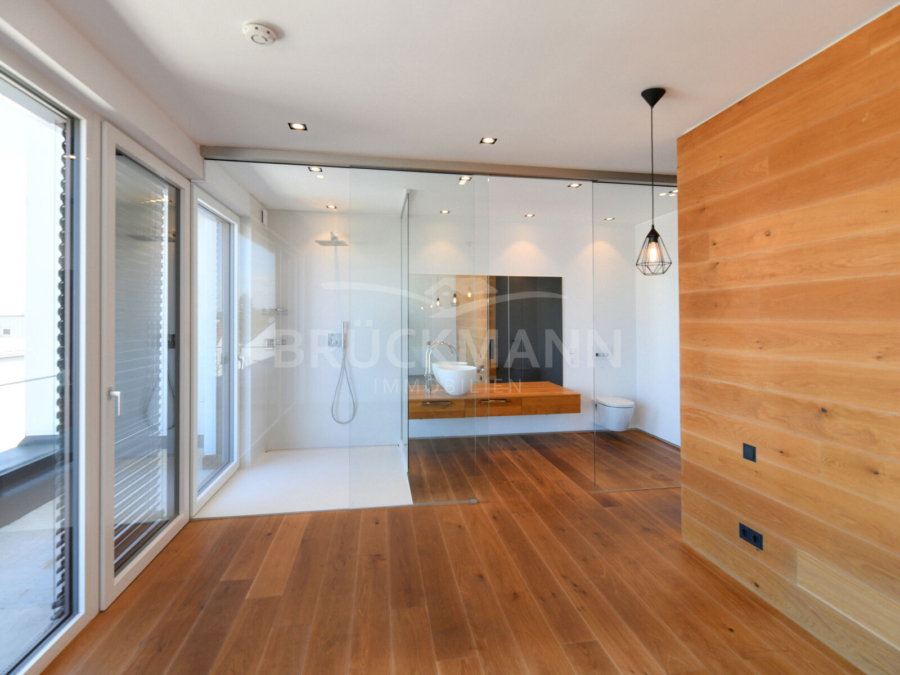 Master-Bedroom Bad