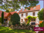 Hausansicht aus dem Garten - Ein Ort zum Verlieben: Renoviertes Bauernhaus mit dem gewissen Etwas im Herzen von Kerzenheim