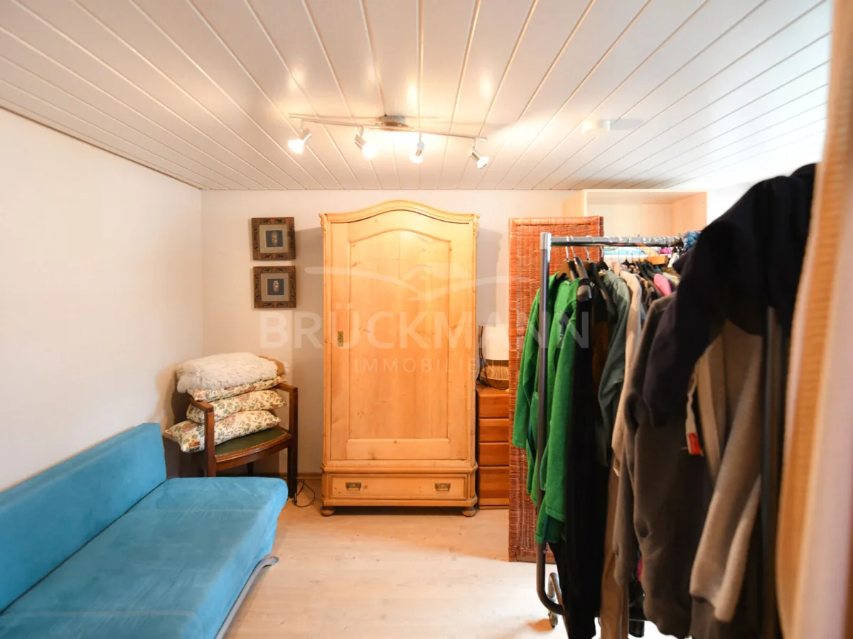 Ankleide Zimmer 2