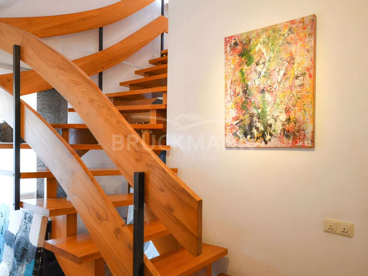 Treppe zum OG