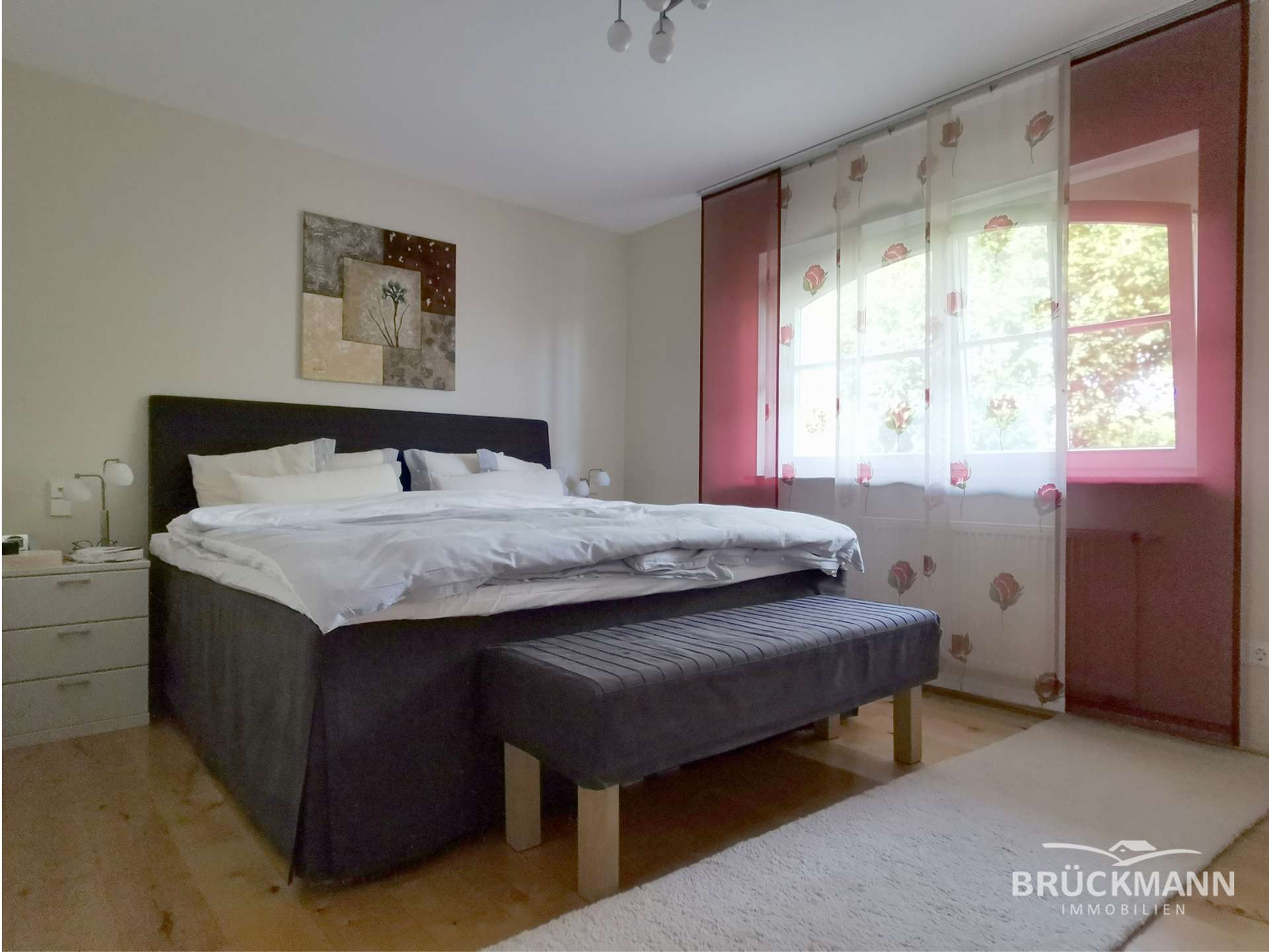 Schlafzimmer (EG)