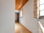 Diele OG (Haus 2) - Keine Lust auf Rasenmähen? Willkommen zuhause in Ortskernlage von Weisenheim/Sand!