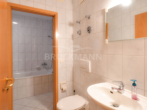 separat begehbares WC - 2-ZKB Etagenwohnung mit Westbalkon und Aufzug in zentraler Lage von Grünstadt