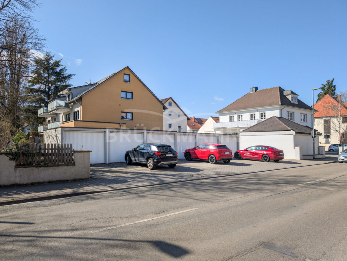 Straßenansicht