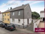 Hausansicht Straße - Familienstart in Eisenberg: DHH mit 3 Schlafzimmern, Garten und Südblick ins Grüne!