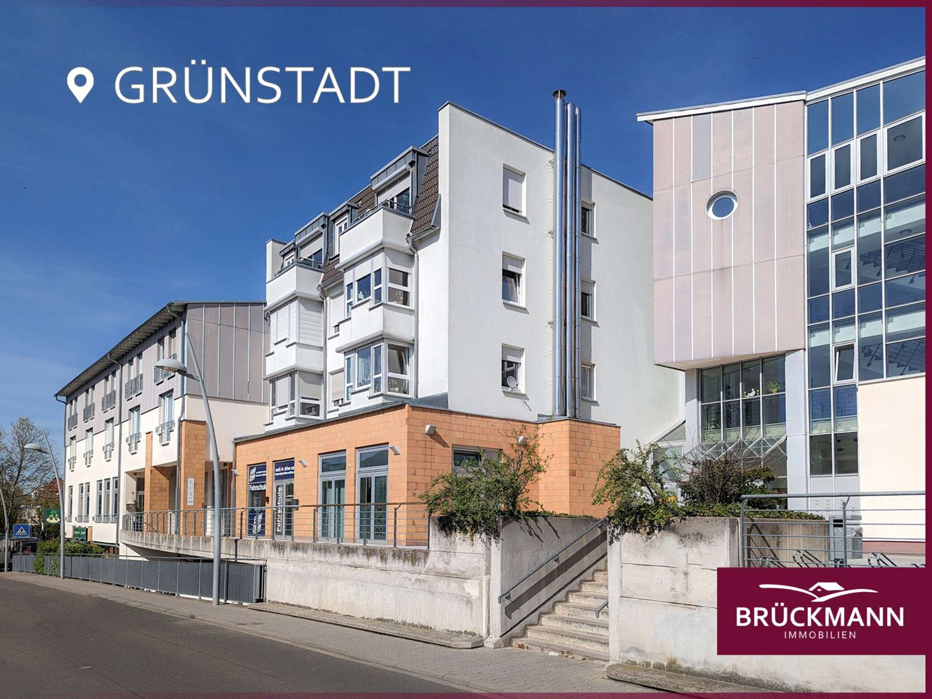 Kompakte, barrierefreie 1-ZKB Wohnung mit EBK & Aufzug im Herzen von Grünstadt!, 67269 Grünstadt, Etagenwohnung