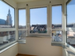 Ausblick vom Wohnzimmer - Kompakte, barrierefreie 1-ZKB Wohnung mit EBK & Aufzug im Herzen von Grünstadt!