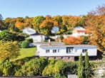 (Luft)Ansicht Ost - Bestlage in Grünstadt: Zeitlose Villa auf einzigartigem (Traum)Grundstück mit Fernblick!