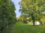 ...mit altem Baumbestand - Luxus im Grünen: Repräsentative Weinstraßen Villa mit parkartigem Garten in Ortsrandlage