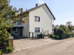 Hausansicht (nordwest) - Mehrfamilienhaus mit traumhafter Aussicht (und Ausbaupotential) in bester Wohnlage von Grünstadt!