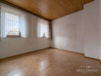 Zimmer 1 - Sandstein, Scheune, Panoramablick vom Garten: Familienhaus mit Geschichte und Weitblick!