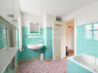 Tageslicht Badezimmer (OG)