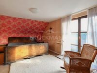Zimmer 2 mit Balkon (OG)