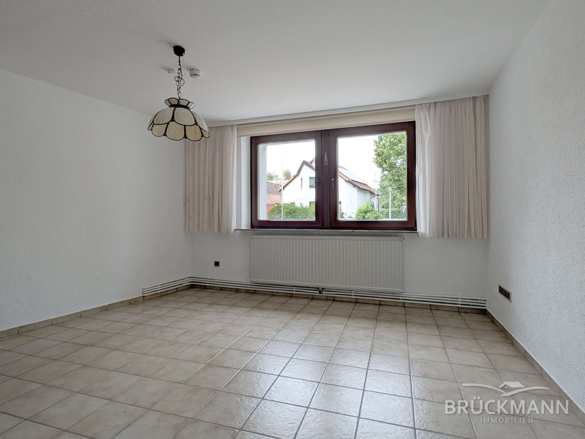 Gemütliche 3-ZKB-Maisonette-Wohnung mit idyllischem Innenhof im Pfälzerdorf Obersülzen, 67271 Obersülzen, Maisonettewohnung