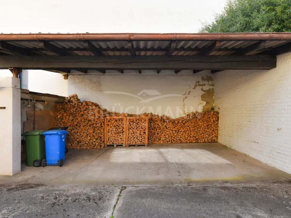 3 Carports mit viel Lagerfläche