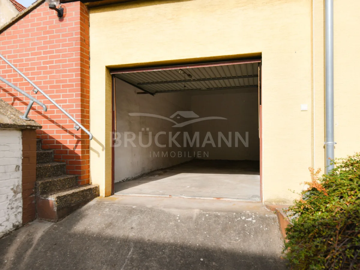 große Garage