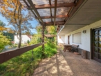 überdachte Terrasse (UG) - Naturverbunden wohnen: Großzügiges Familienhaus am Pfälzerwald mit vielseitigem Raumangebot