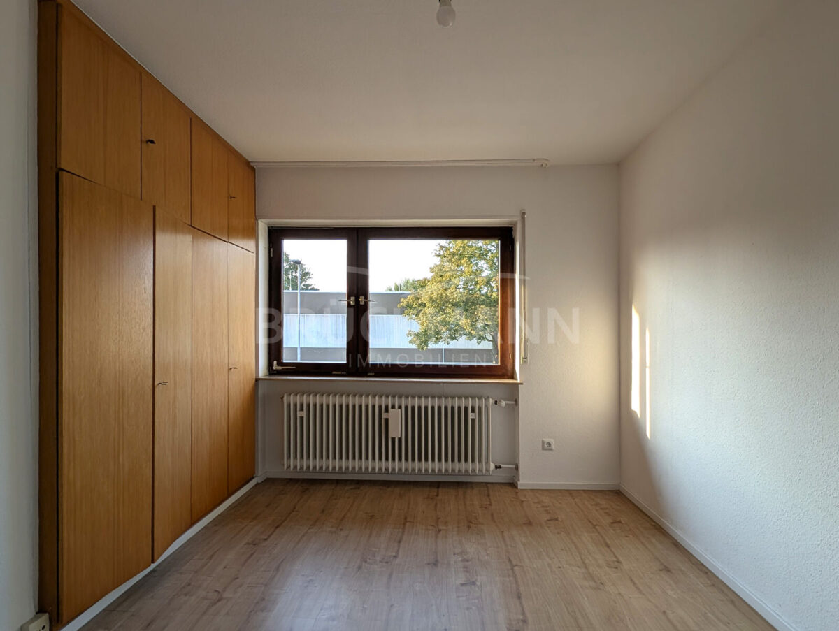 Schlafzimmer Kind 2 (OG)