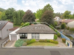 Ansicht Ost-Fassade - Freiraum genießen: Bungalow mit großzügigem Garten, Koiteich & Doppelgarage