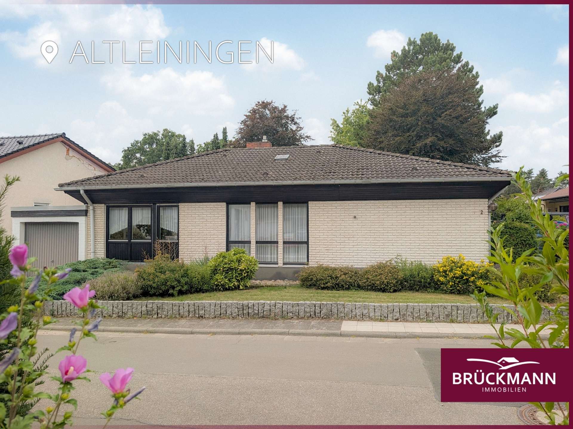 Freiraum genießen: Bungalow mit großzügigem Garten, Koiteich & Doppelgarage, 67317 Altleiningen, Bungalow