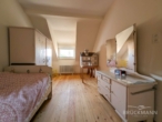 Zimmer 4 (OG) - 4 Schlafzimmer, wenig Kompromisse: Stadthaus aus der Gründerzeit inmitten von Grünstadt!