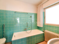 Badezimmer (OG)