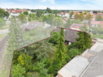 Luft-Perspektive - Grün & zentral: Freistehendes Einfamilienhaus mit großem Garten und kurzen Fußwegen zum Alltag