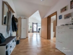 Diele Whg. 3 (DG) - Sichere Rendite: Gepflegtes Mehrfamilienhaus mit 3 vermieteten Einheiten in Hettenleidelheim