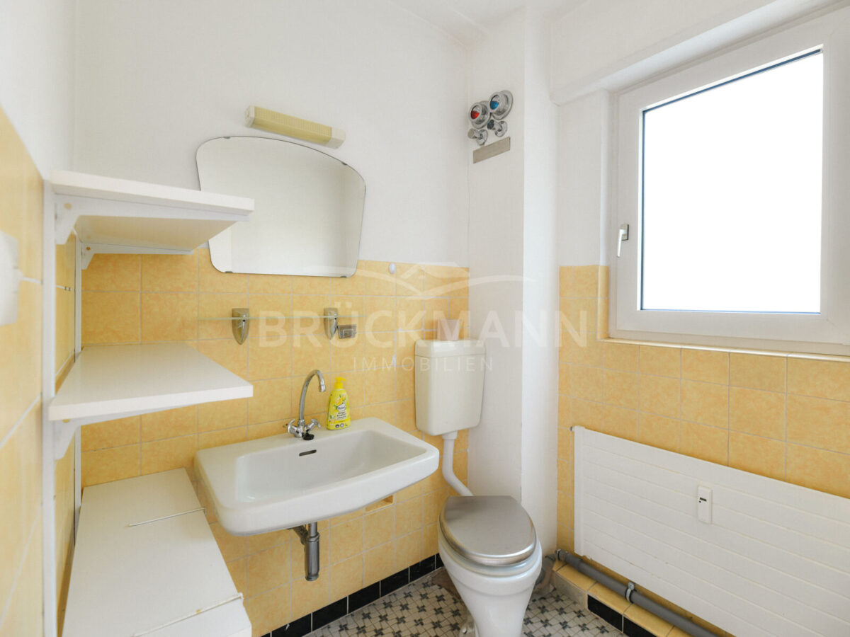 WC (EG)