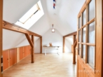 Zimmer 3 (DG) - Wohnhaus mit 4 Parteien-Hof und Weindorf-Atmosphäre