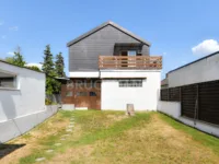 Hausansicht vom Garten